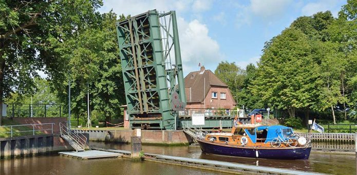 Oldenbüttel: Von hier sind Nord- und Ostsee jeweils gleich weit entfernt